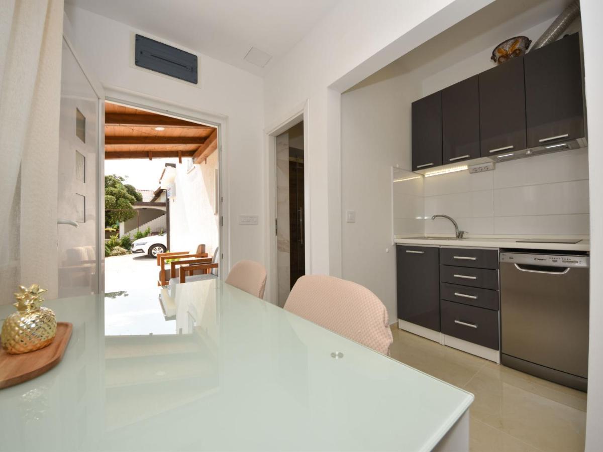 Apartment Matanovi Dvori-1 By Interhome Vir Ngoại thất bức ảnh